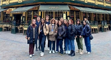 Karşıyaka'daki Meslek Lisesi Öğrencileri Avrupa'da Staj yapıyor