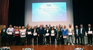 Ege Üniversitesinde “Belge ve Plaket Töreni”