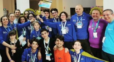 Robokod HighFive Ege Bölgesi Şampiyonu Oldular