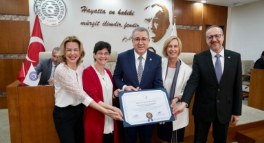 Beslenme ve Diyetetik Bölümü tam akredite oldu