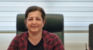 “Sağlık ekibi içerisinde mutlaka ebelere yer verilmeli”