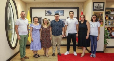 Başkan Kılıç, Türkiye derecesi yapan öğrenciyi makamında ağırladı