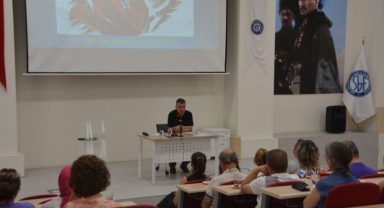 Ege’de “Demokrasi Kültürü” konuşuldu
