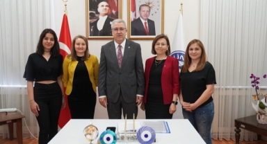 Oyun tabanlı sanal gerçeklik uygulaması oluşturacak