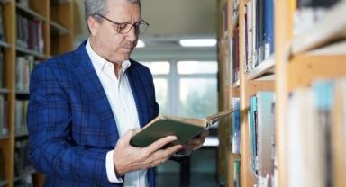 Dijital üniversitenin dijital kütüphanesi