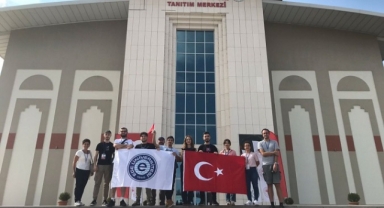 Ege Üniversitesi, “Kocatepe Zafer Yürüyüşü ”ne katıldı