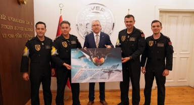 SOLOTÜRK Ekibi, Ege'ye konuk oldu