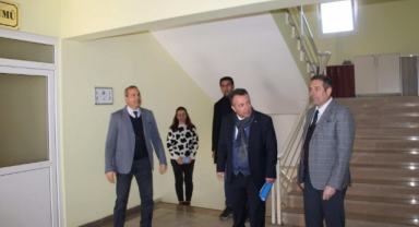 İzmir’de imam hatip liseleri YSK’de çok önemli başarılara imza attı.