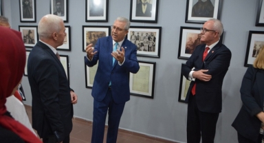 Bu sergide; tarih, kültür ve sanat dile geliyor
