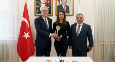 Sıfır Atık kategorisinde ödül Ege’nin
