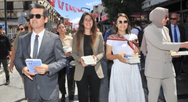 İzmir'de Kitap Takas Şenliği