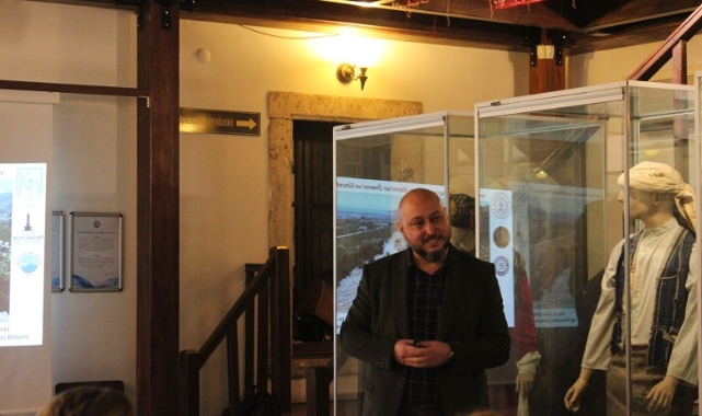 “Kehanet Merkezi Klaros” konuşuldu