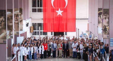 DEÜ’de Gençlik Sempozyumu ve Bilim Sanat Şenliği Coşkusu