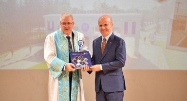 Ege Üniversitesinin 70. Yılı Görkemli Bir Törenle Kutlandı