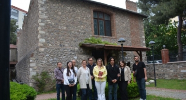 EÜ Etnografya Müzesinde sanat yapay zekâyla buluştu