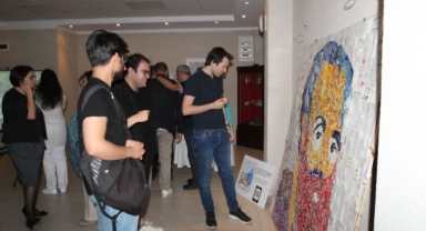 Atık İlaç Kutularından Sanat Doğdu
