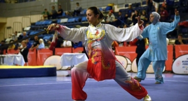 EÜ’lü Sporcu Liyne Nisa Akgül Türkiye Şampiyonu Oldu