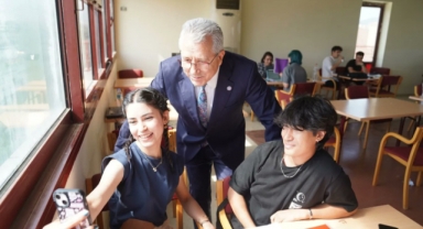 A Plus başarı devam ediyor, Rektör Budak’a Bronz Ödül