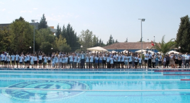 EÜ Yüzme Havuzu Her Yaşa Sağlık ve Eğitim Sunuyor