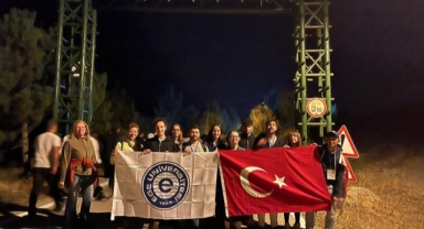 EÜ öğrencileri Kocatepe Zafer Yürüyüşü’nde