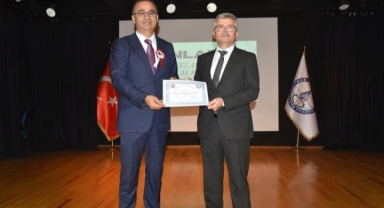 EÜ’de 24 Kasım Öğretmenler Günü Coşkuyla Kutlandı