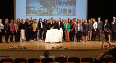 EÜ Eczacılık Fakültesi 50. Yılını Coşkuyla Kutladı