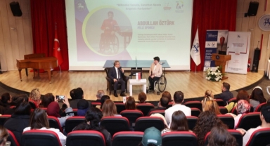 DEÜ’de Engelsiz Kariyerlere Çok Yönlü Bakış