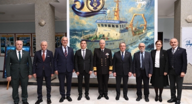 DEÜ Deniz Bilimleri Enstitüsü 50. Yılını Özel Programla Kutladı