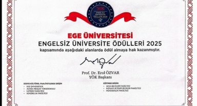 Ege Üniversitesi’nde beyaz baston farkındalığı güçleniyor