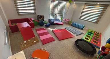 İZMİR'DE ERGOTERAPİ MERKEZİ AÇILDI.