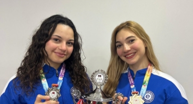 Kick Boksta Altın Madalya Egeli Sporculardan