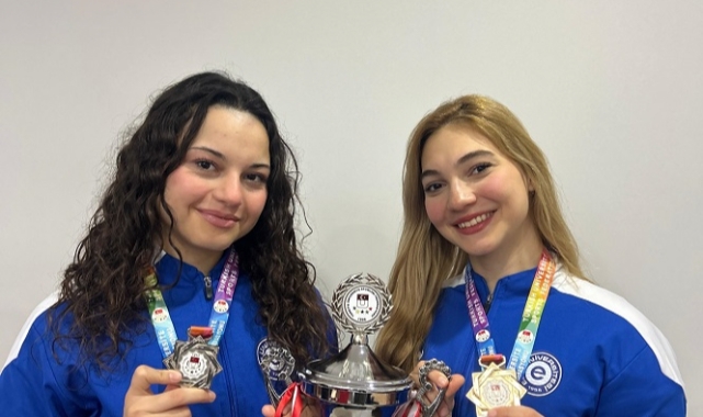 Kick Boksta Altın Madalya Egeli Sporculardan