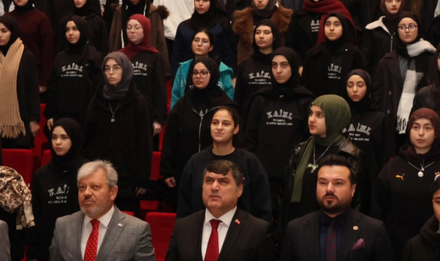 Asrın Felaketinin Yıl Dönümünde Deprem Şehitleri Dualarla Anıldı