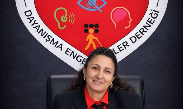 8 Mart’ın Işıltılı Sahnesinde Görünmeyen Kahramanlar: Engelli Anneler Nerede?”