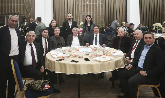 İzmir’de Birlik Sofrası: Yukarı Aydere Köyü Derneği’nden Görkemli İftar