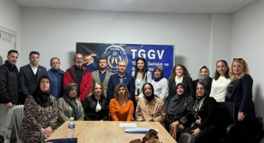 Türkiye Gelişim ve Gençlik Vakfı İzmir Teşkilatı İstişare Toplantısında Bir Araya Geldi