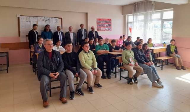 *95’inci “Köyde Okuma Etkinlikleri” Kadışehri’nin Üçağaç Köyünde gerçekleştirildi.*