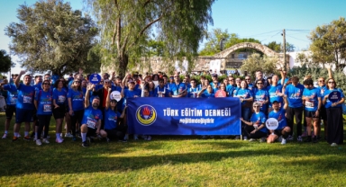 İzmir’de Eğitim İçin Koştular