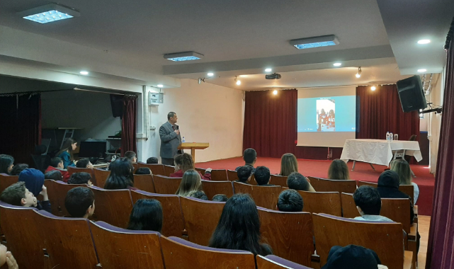TÜBİTAK Bilim Söyleşileri Kapsamında Hilmi Hatice Aksoy Ortaokulu’nda Akademik Buluşma