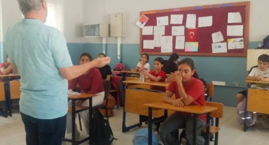 Çeşme’nin Genç Kalemleri TYB İzmir Şube Başkanı ile Buluştu