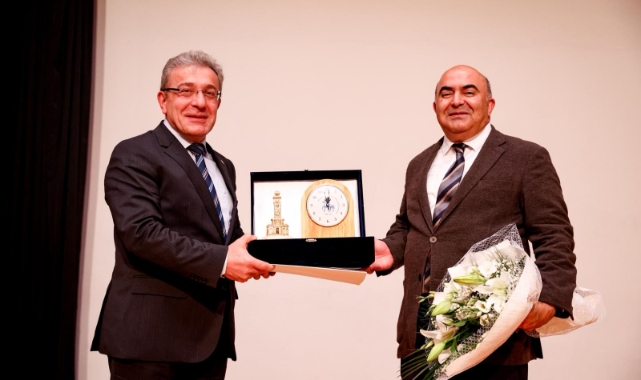 DEÜ’de Yapay Zekâ Zirvesi