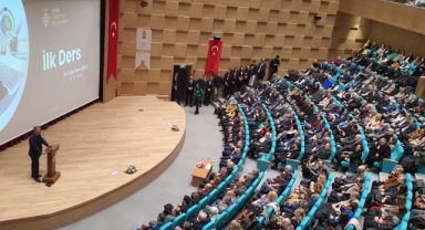 İZMİR ÖĞRETMEN AKADEMİLERİ