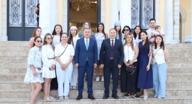 Rektör Akpınar Kültür Rehberi Oldu