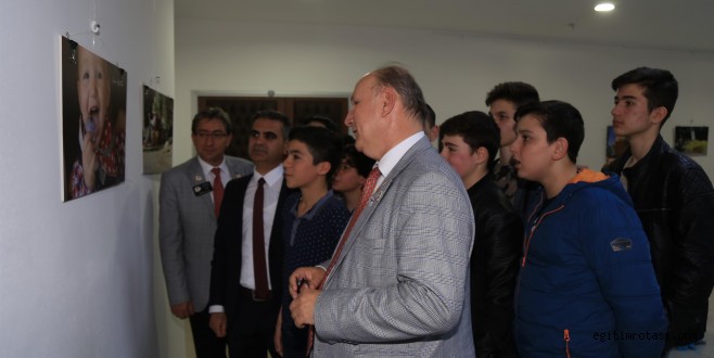 23 Nisan kapsamında düzenlenen sergiye büyük ilgi