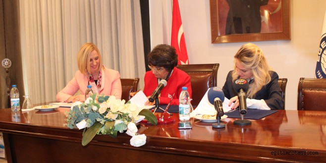 Anneler, Gebeler ve Bebekler evlerinde ziyaret edilecek