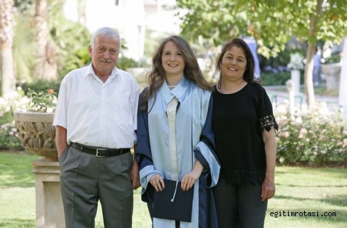 Annesi için okudu, üniversite 1’ncisi oldu