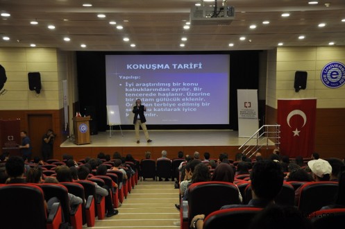 Ege’de etkili iletişim ve diksiyon semineri