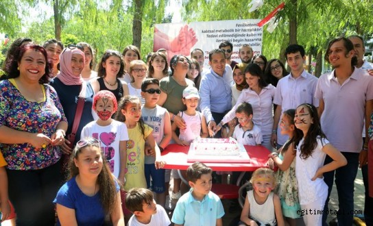 Fenilketonüri'li çocuklar gönüllerince eğlendi