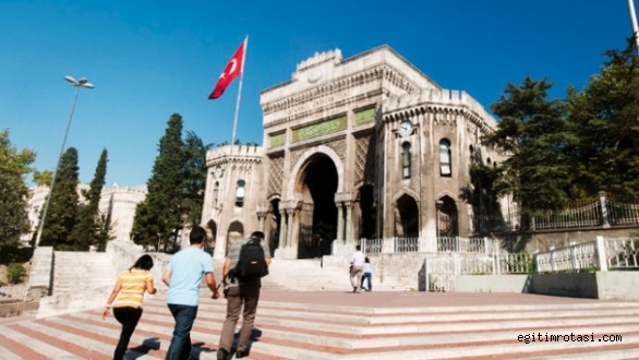 İstanbul Üniversitesi'nde FETÖ operasyonu