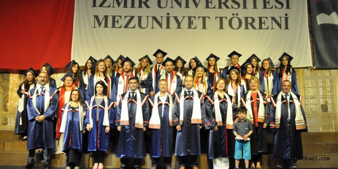 İzmir Üniversiteli eğitim neferleri göreve başladı